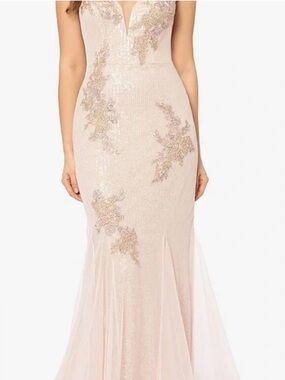 Elegant Blush Sequin Mermaid Evening Dress